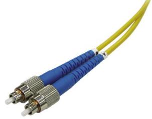 cable-fibra-optica_419871789